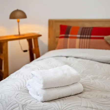 Apartamento Ruhige Und Neue Am Berg